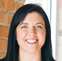 服務團隊成員 Sophie Hartwell 客服主管的個人照片